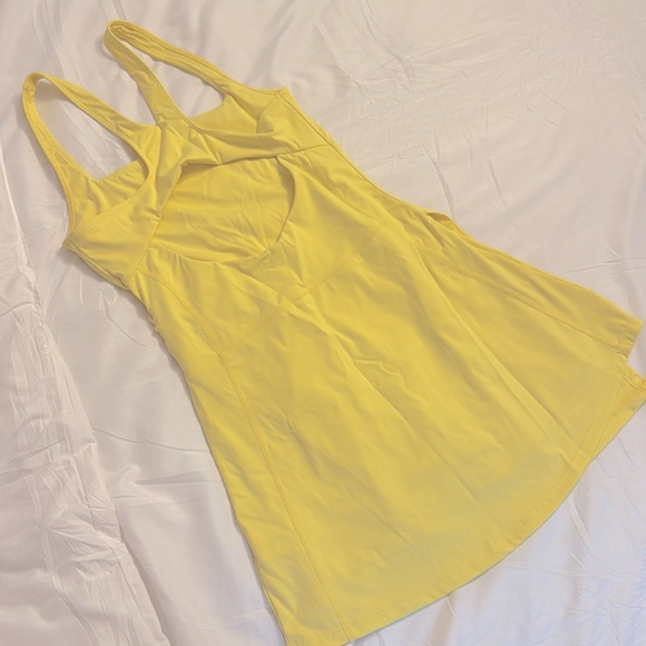 Athletic Dress - Picture 8 of 10